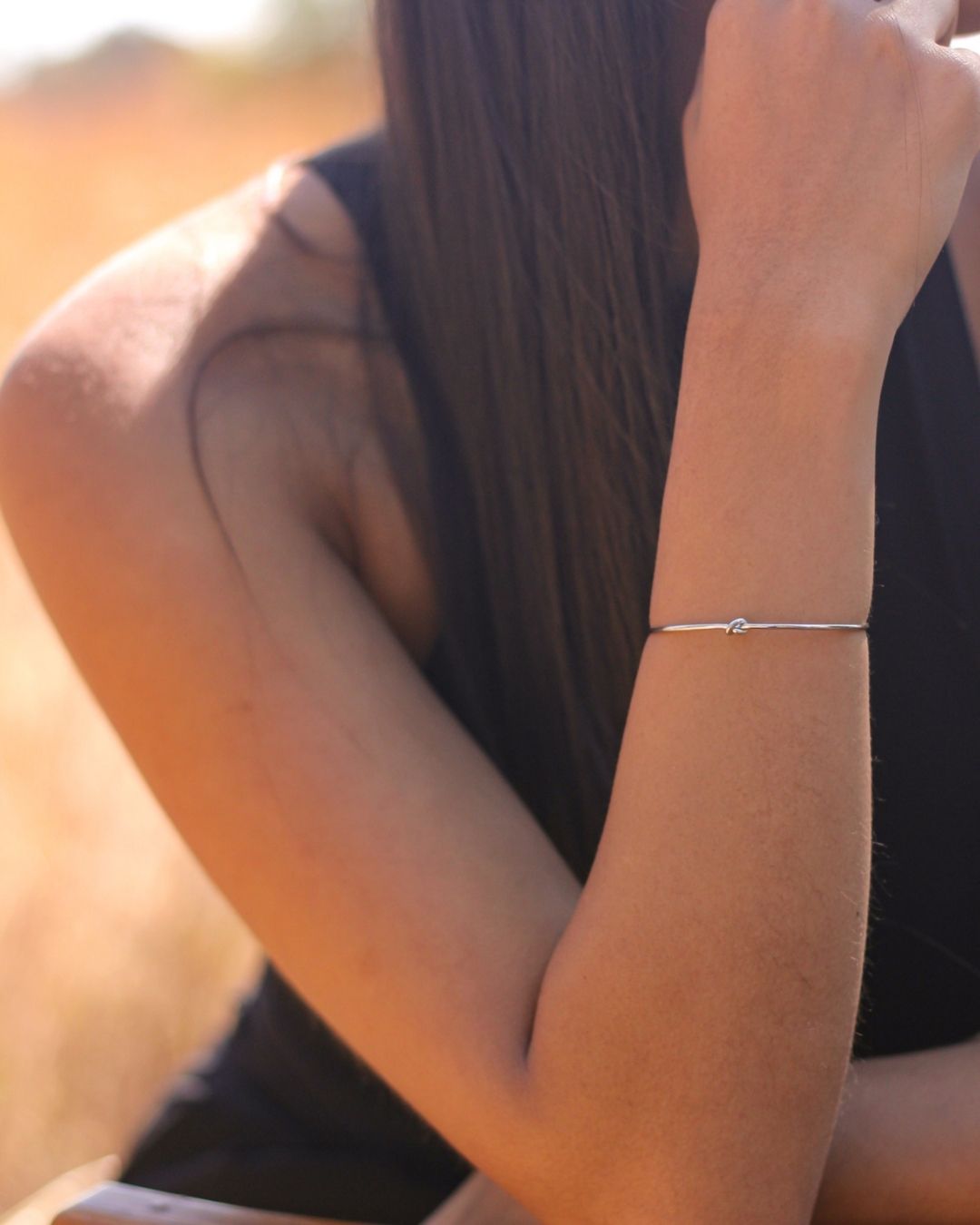 Dainty Knot 18K Gold Plated Bangle
