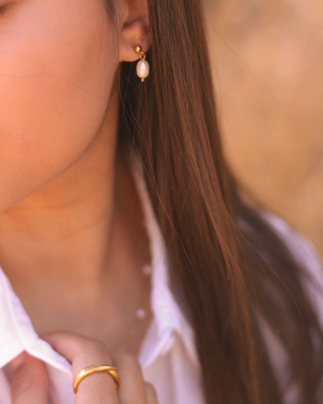 18k Gold Pearl Drops Studs