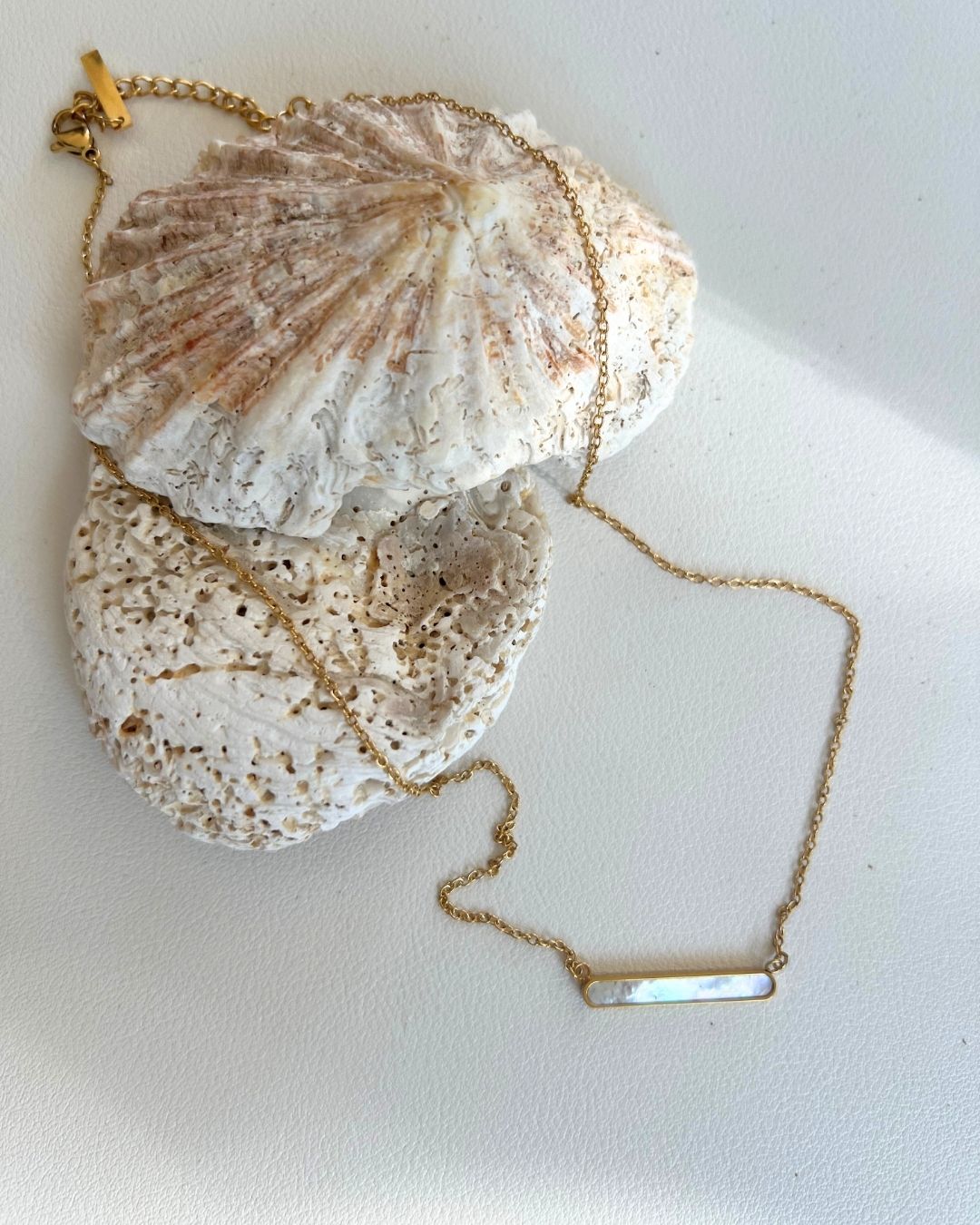 Shell Bar 18K Gold plated Necklace - 18 Inch